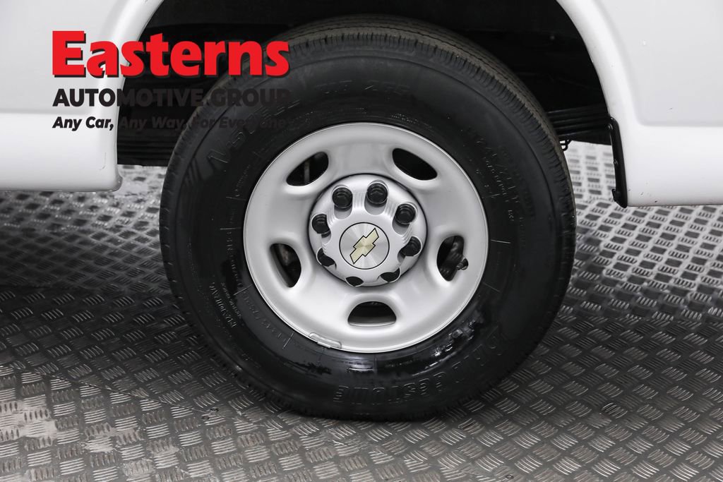 Used 2023 Chevrolet Express 3500 LS image 30