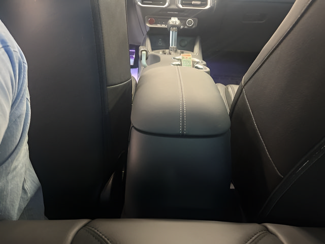 New 2025 Ford Mustang GT Premium w/ GT Performance Package RWD image 18