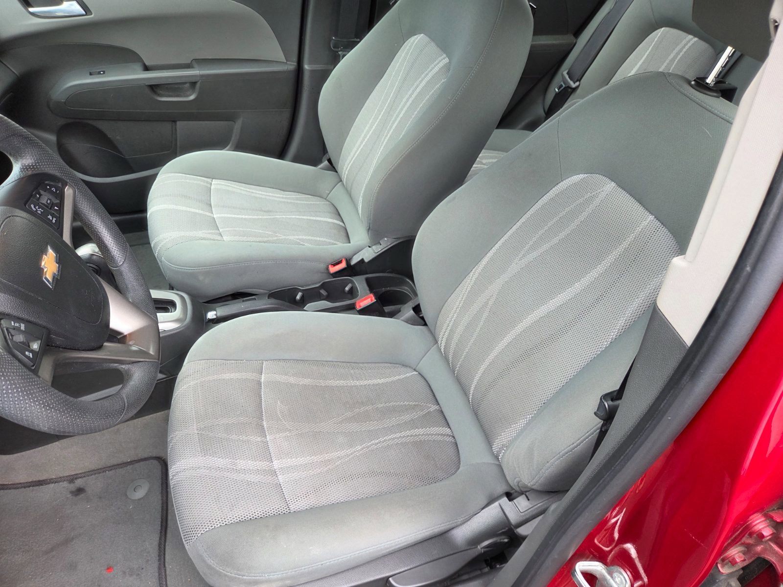 Used 2016 Chevrolet Sonic LT FWD image 8