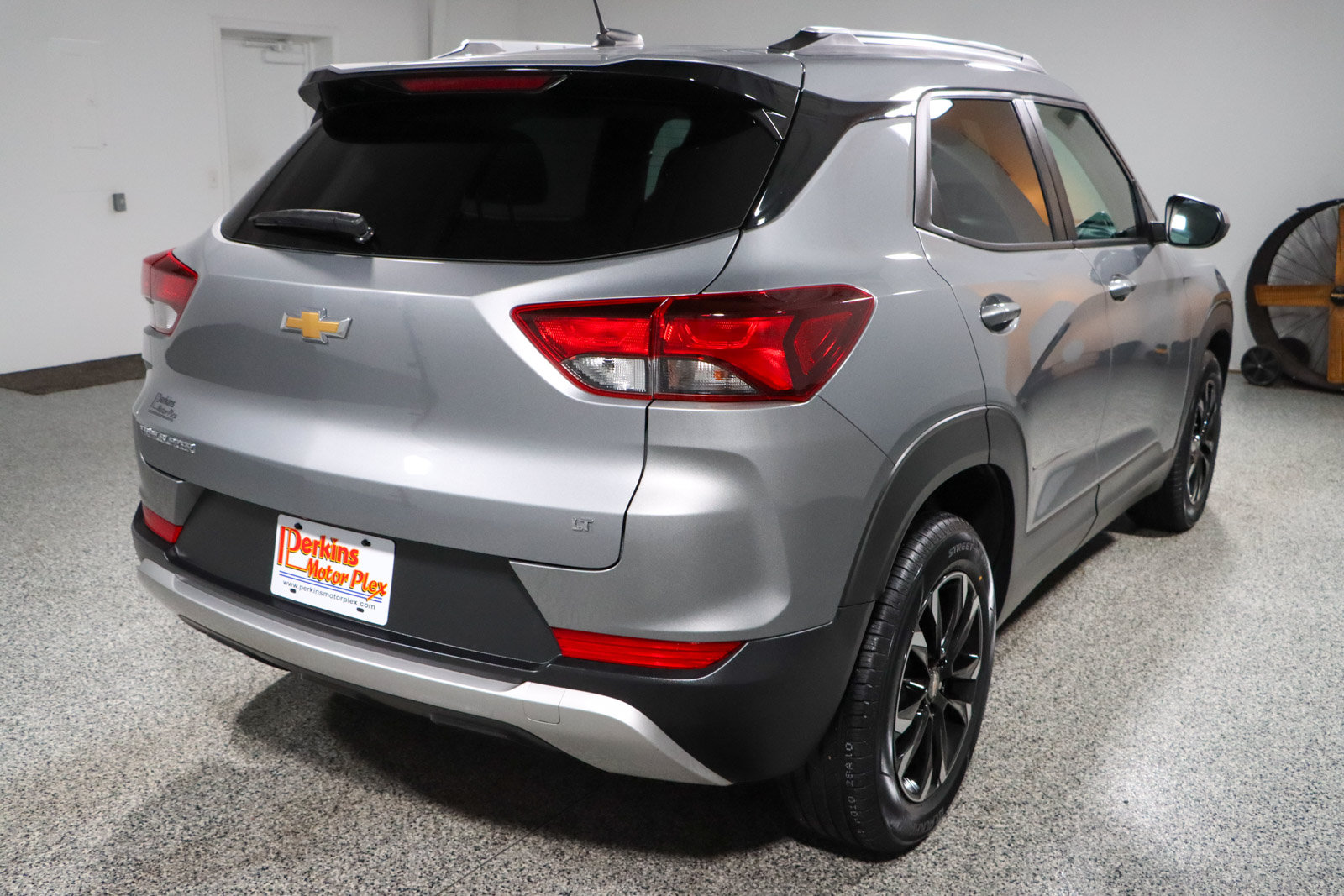 Used 2023 Chevrolet TrailBlazer LT FWD image 7