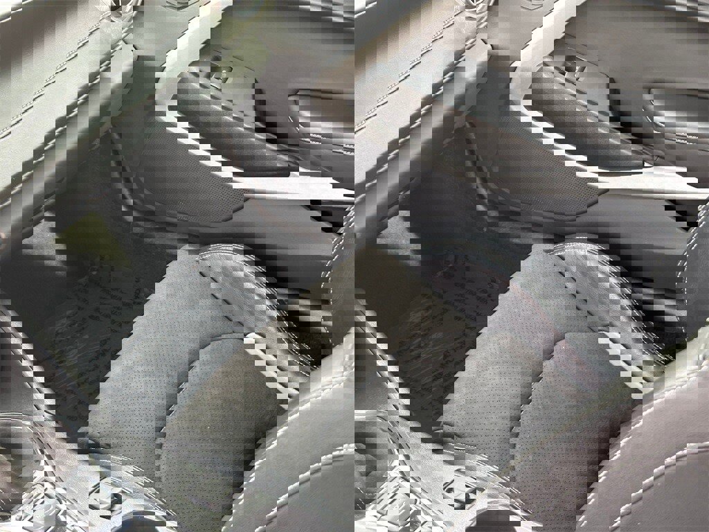 Used 2022 Chevrolet Camaro SS image 26