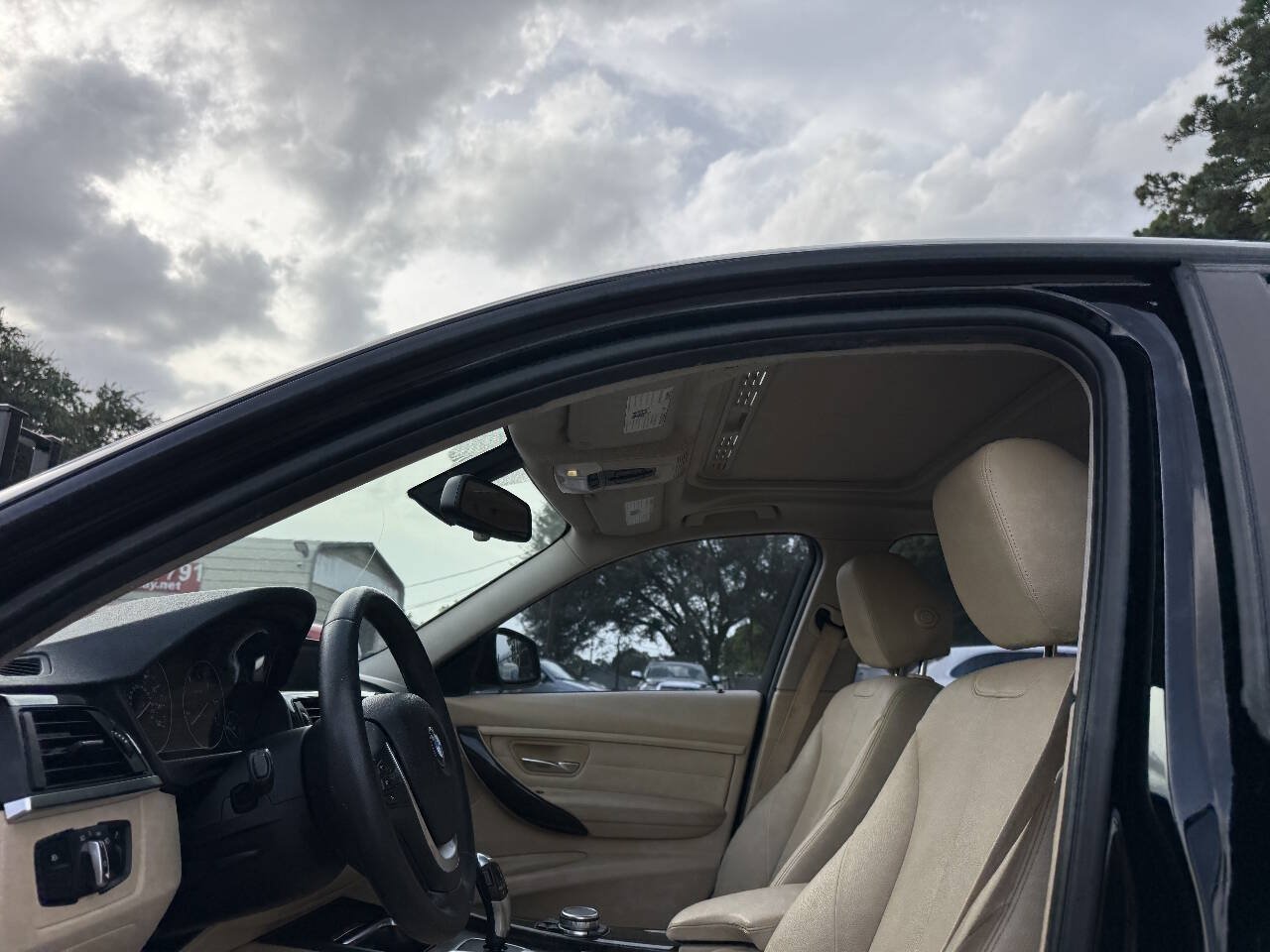 Used 2015 BMW 328d Sedan RWD image 13