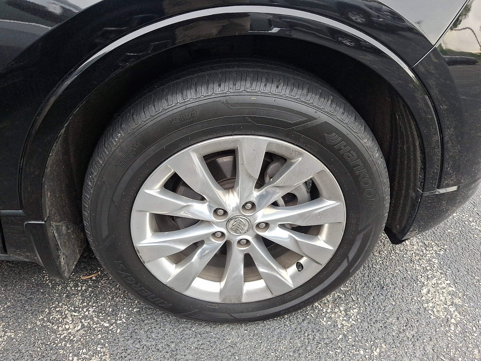 Used 2018 Buick Envision Essence AWD/4WD image 7