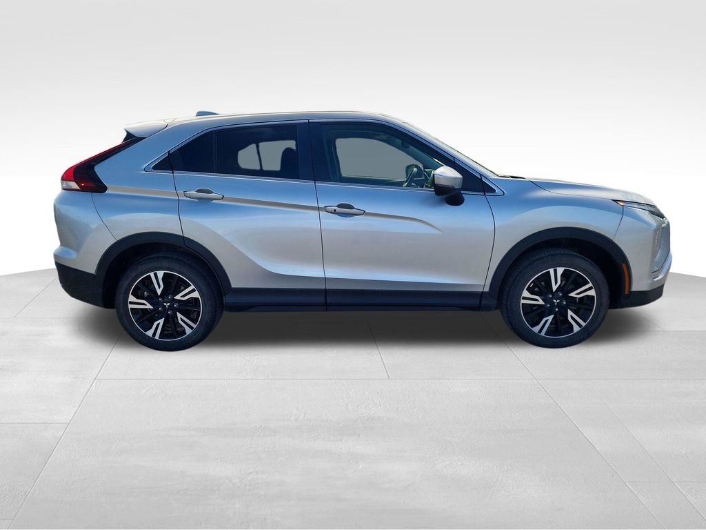 Used 2024 Mitsubishi Eclipse Cross SE image 9