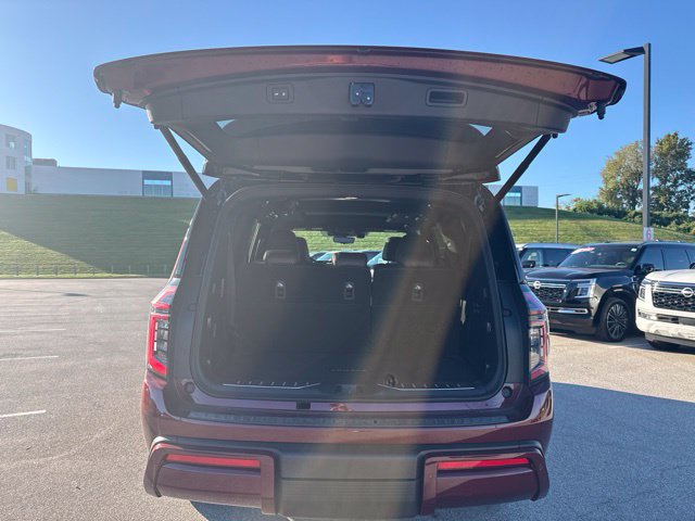 Certified 2025 Nissan Armada Platinum AWD/4WD image 27