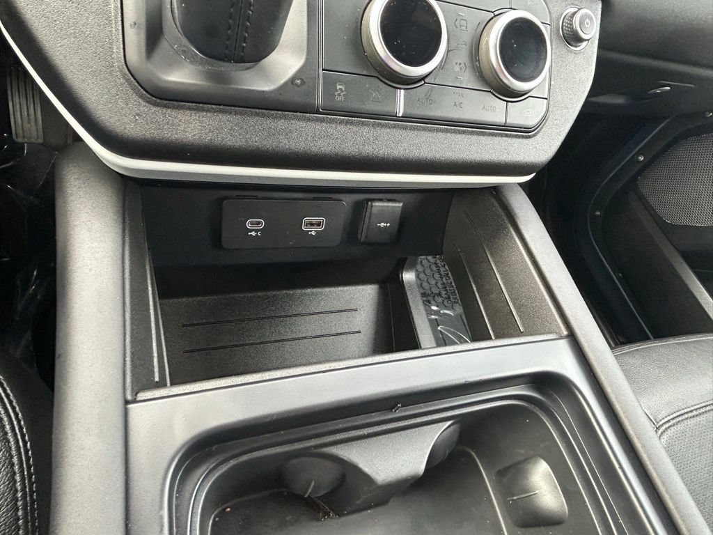 Used 2024 Land Rover Defender 110 S AWD/4WD image 24