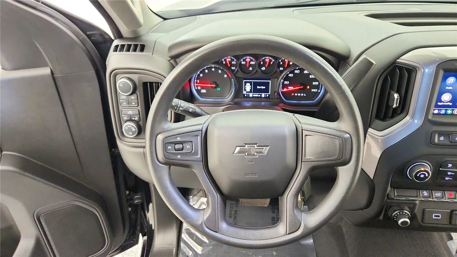 Used 2020 Chevrolet Silverado 1500 Custom Trail Boss w/ Custom Convenience Package image 32