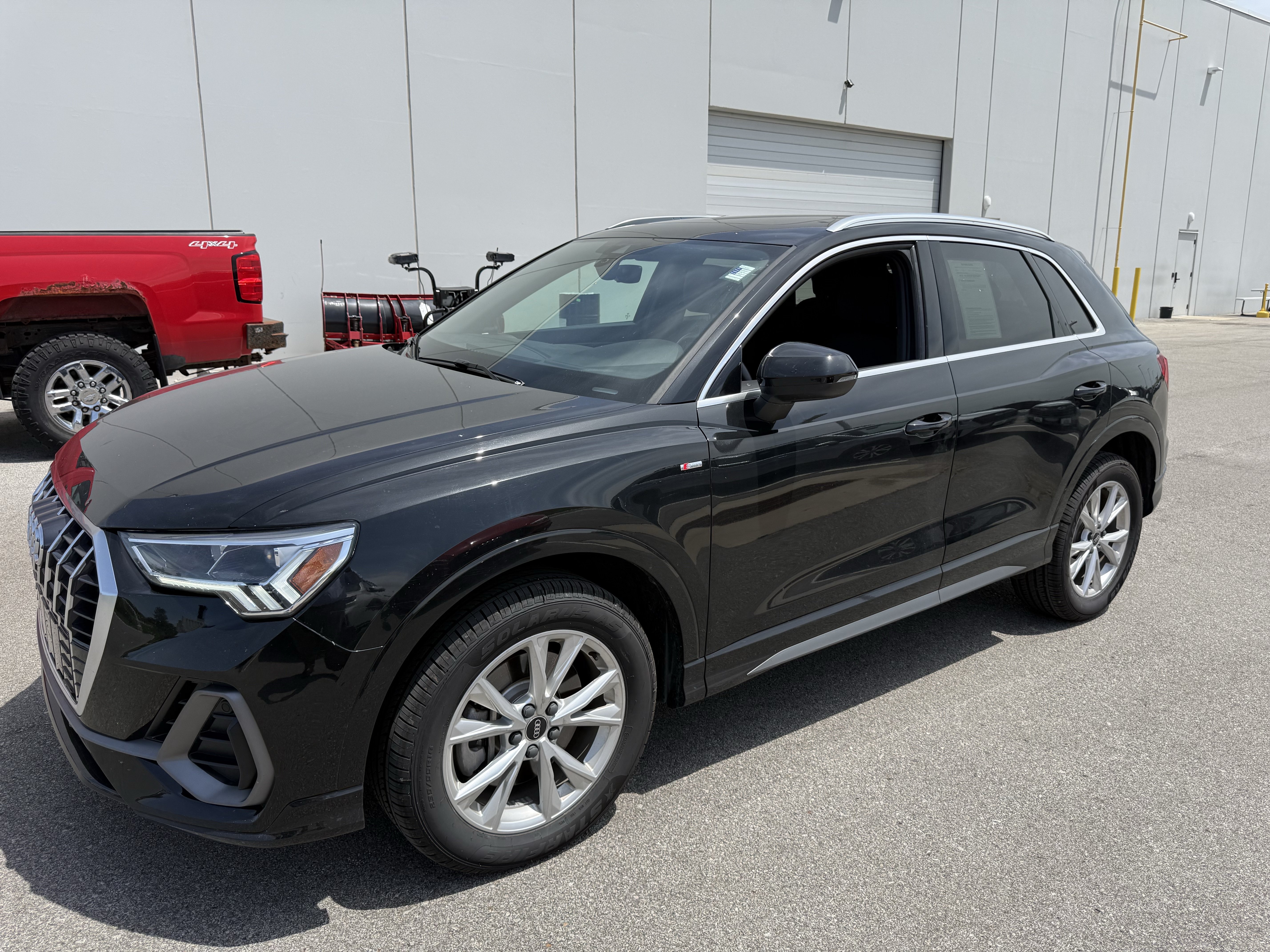 Used 2025 Audi Q3 2.0T Premium