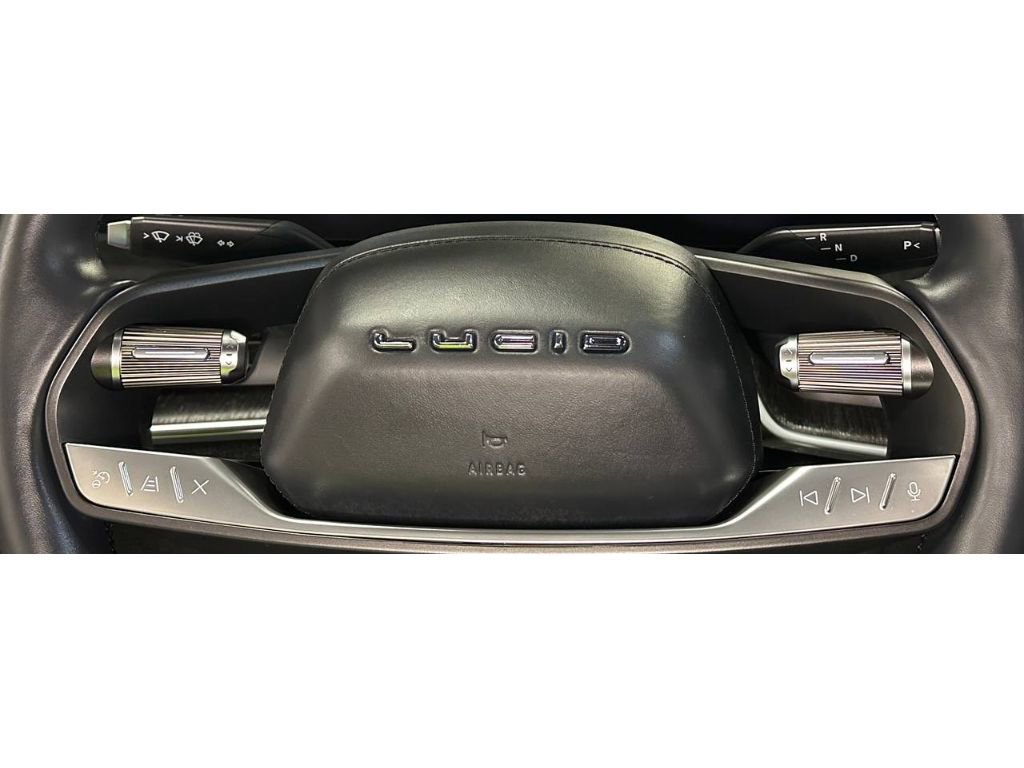 Used 2025 Lucid Air Grand Touring image 24