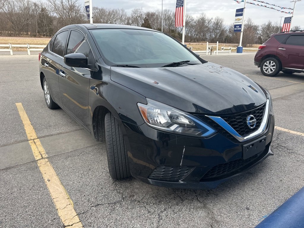 Used 2019 Nissan Sentra SV image 3