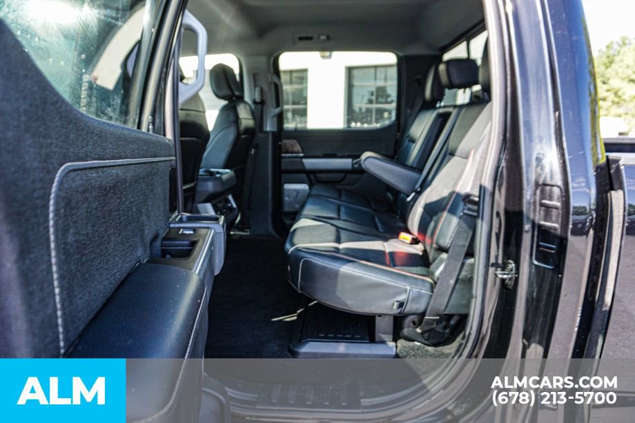 Used 2023 Ford F350 Lariat image 21