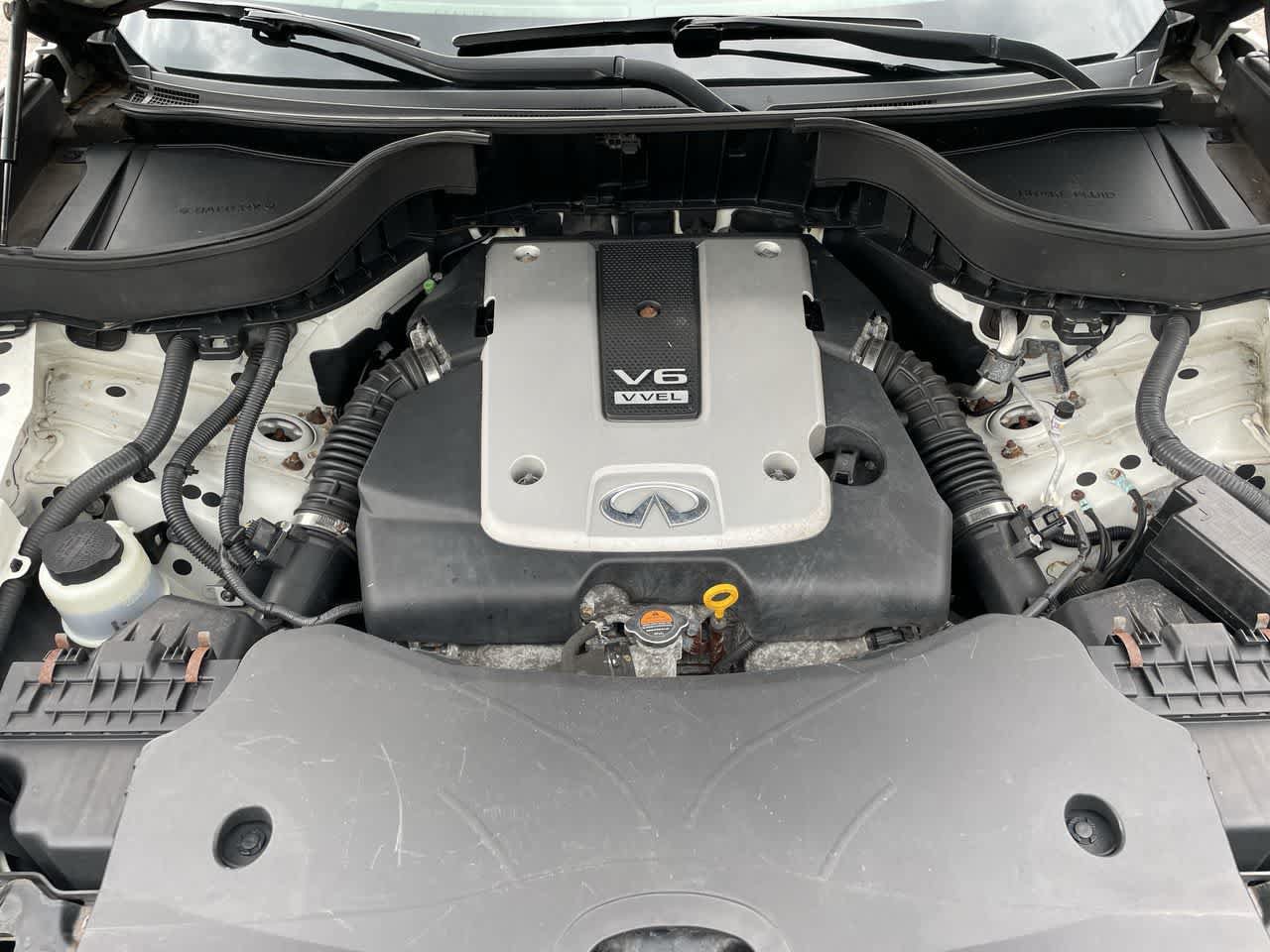 Used 2015 INFINITI QX70 AWD w/ Premium Package image 40