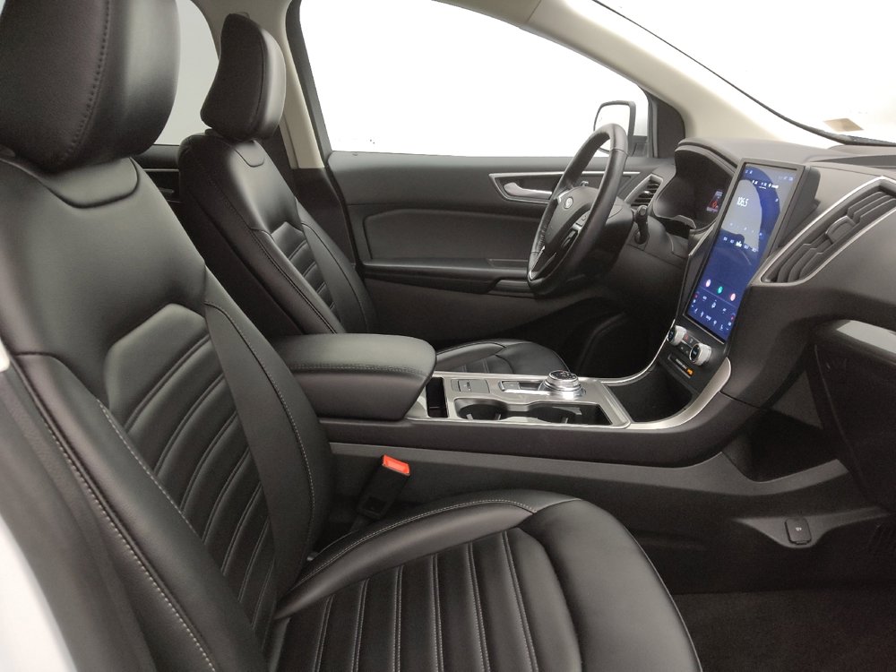 Used 2023 Ford Edge SEL image 21