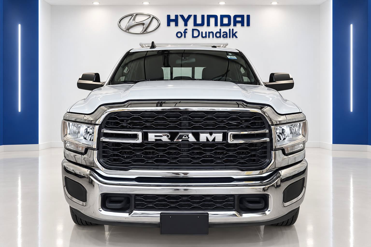 Used 2022 RAM 2500 Tradesman AWD/4WD image 5
