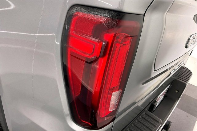 Used 2024 GMC Sierra 1500 SLT w/ SLT Premium Plus Package image 29