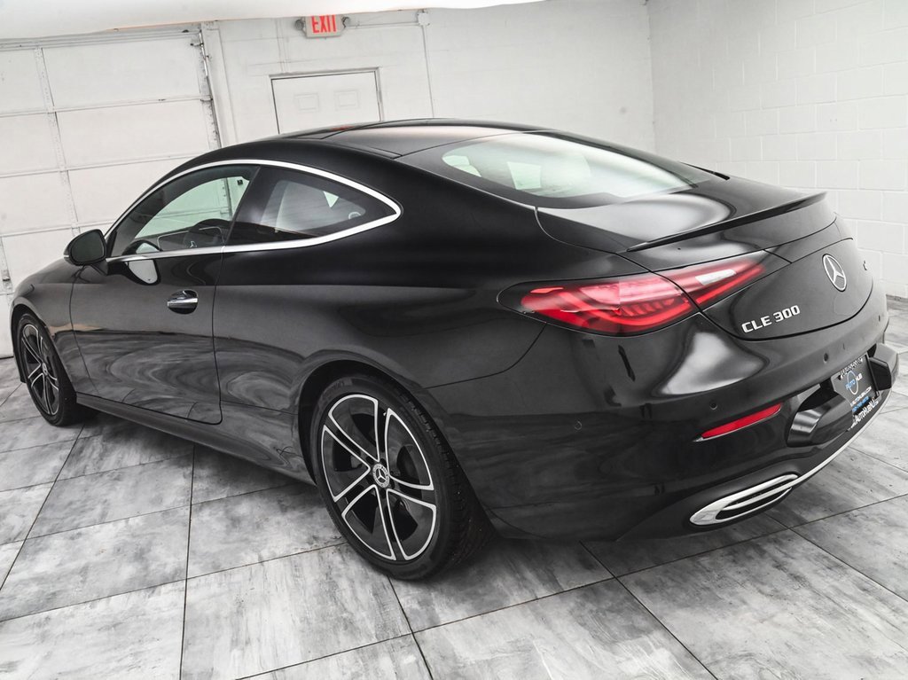 Used 2025 Mercedes-Benz CLE 300 4MATIC Coupe image 4