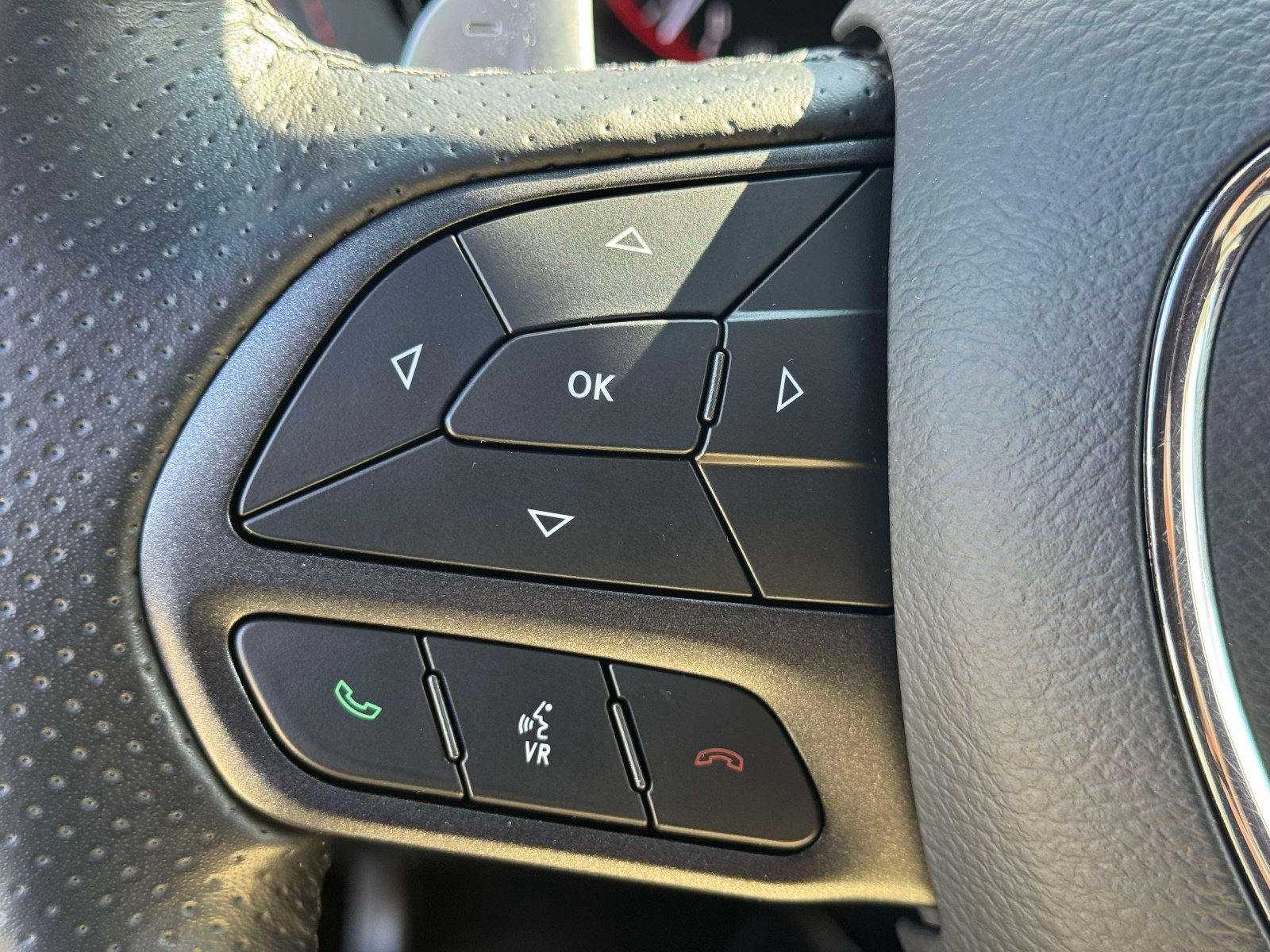 Used 2025 Dodge Durango GT AWD/4WD image 20