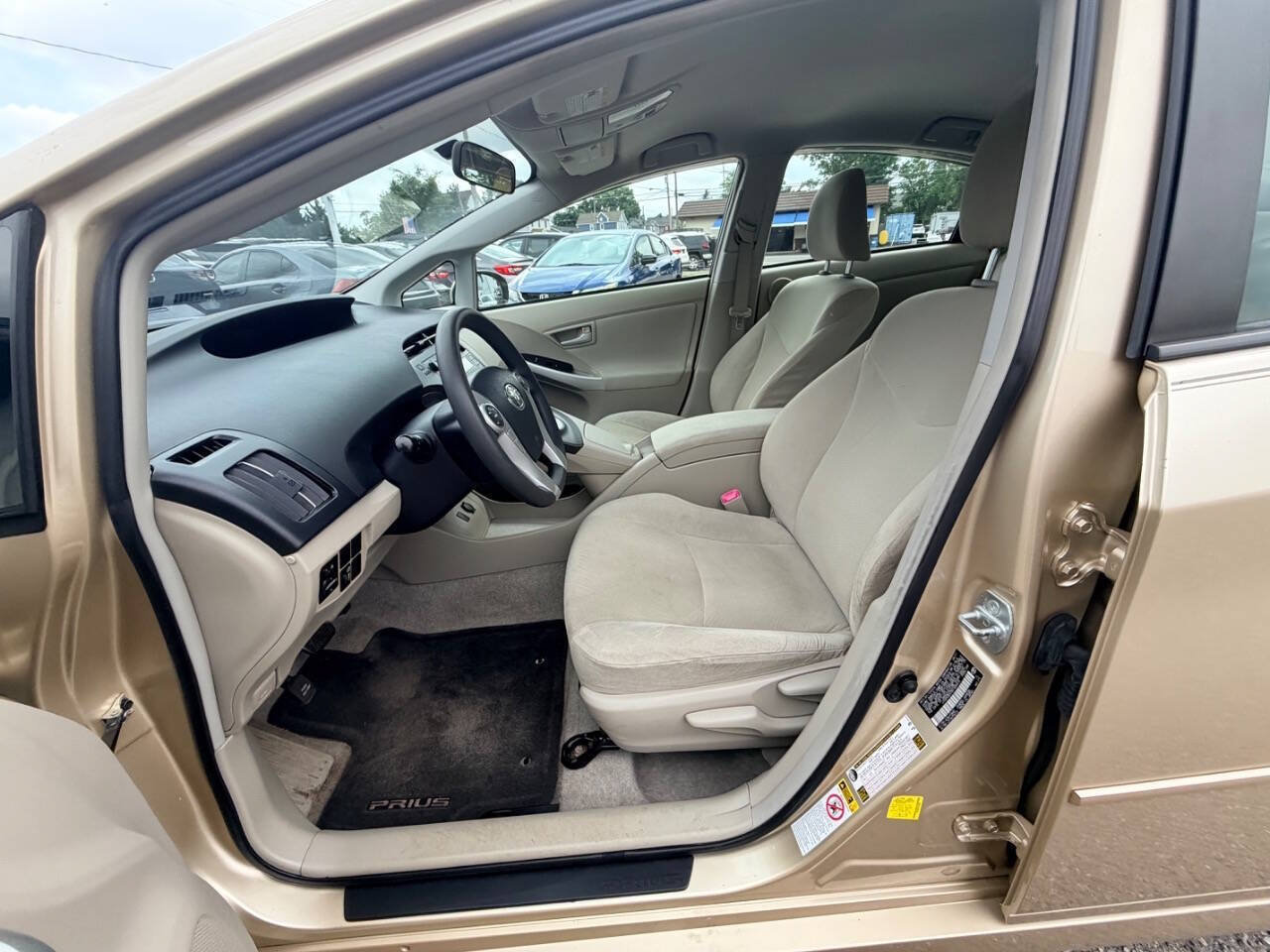 Used 2011 Toyota Prius Three FWD image 42