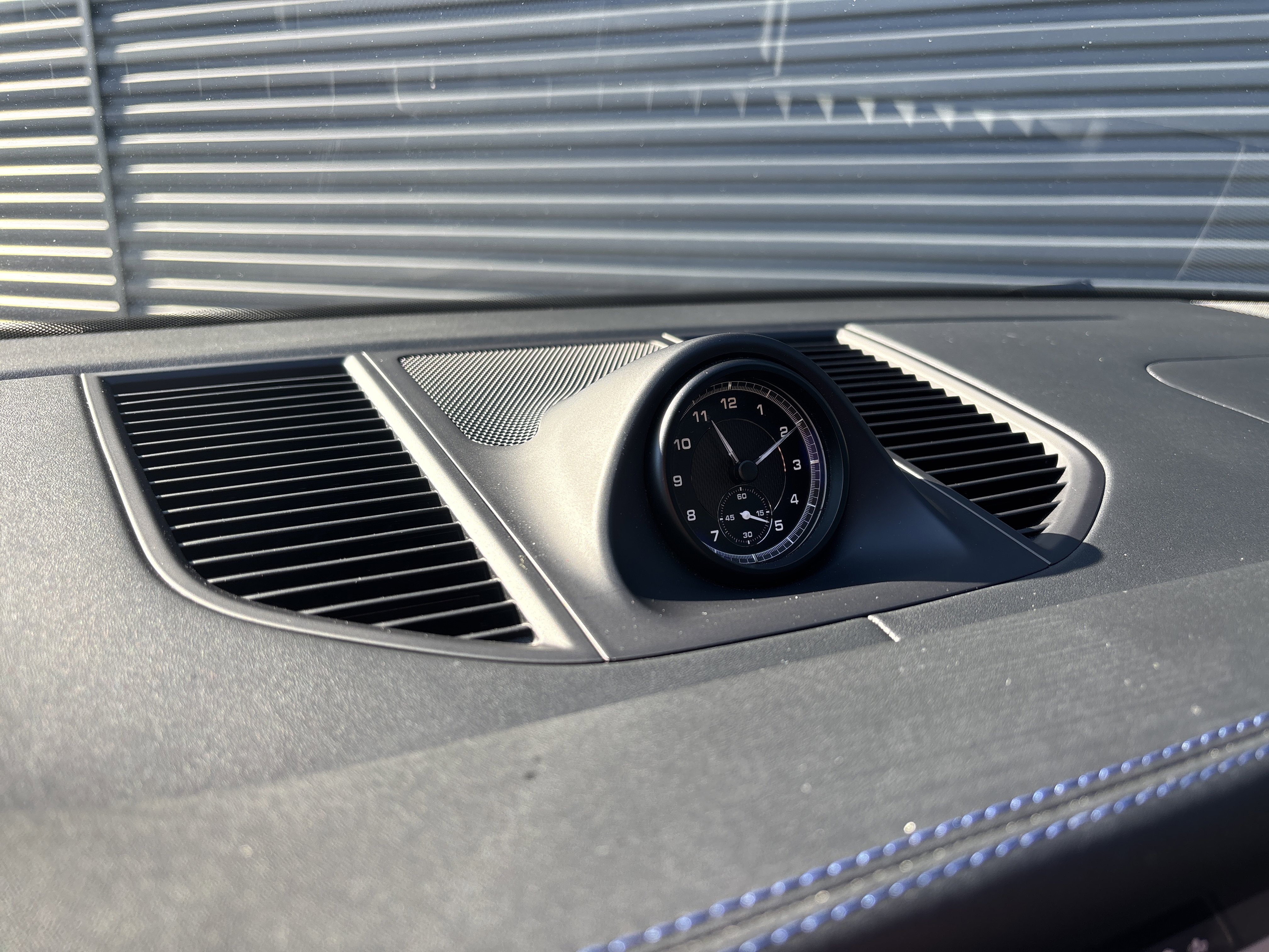 Certified 2023 Porsche Macan GTS AWD/4WD image 24