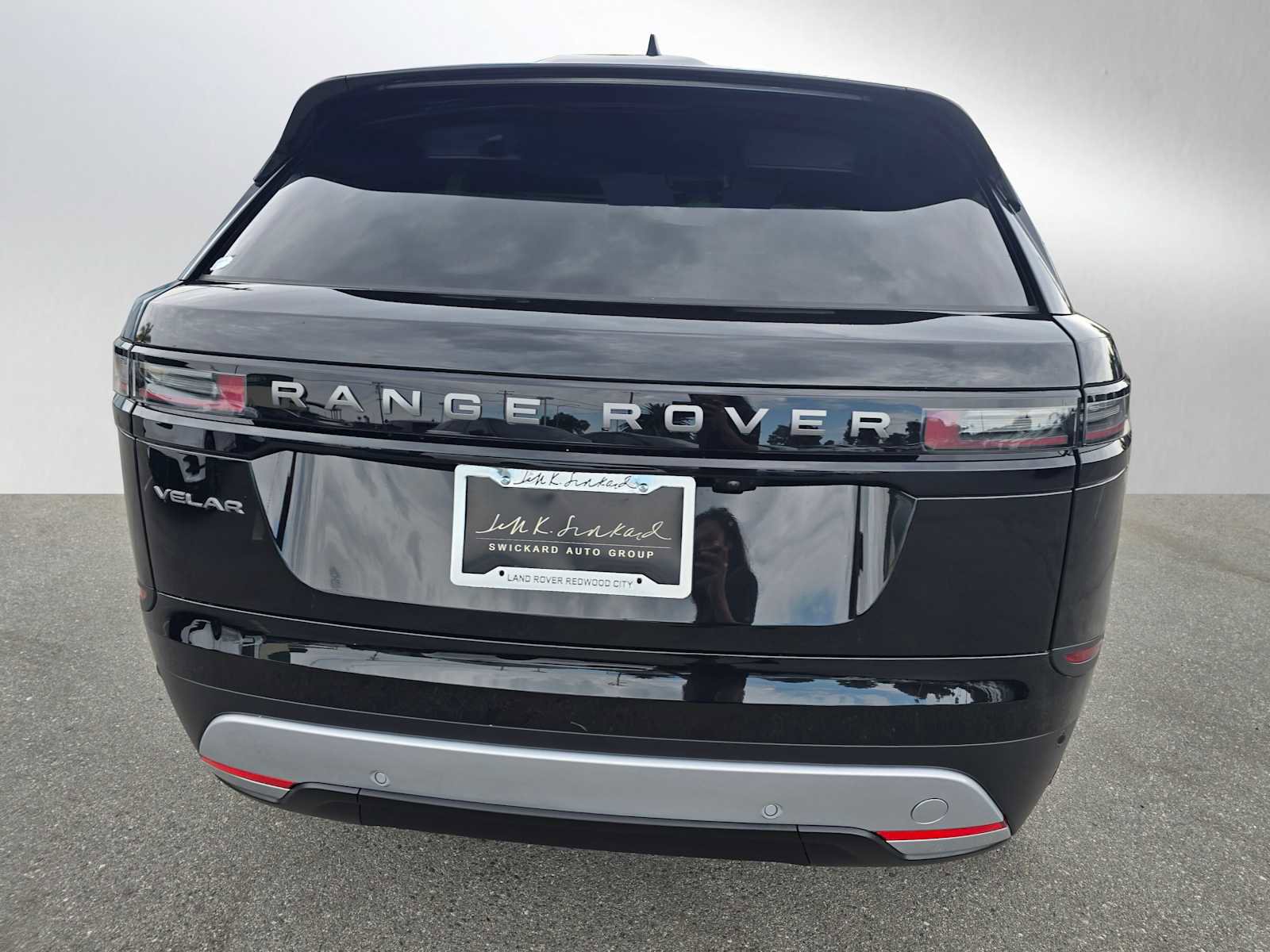 Used 2026 Land Rover Range Rover Velar S image 4