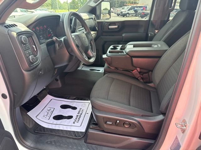 Used 2026 Chevrolet Silverado 2500 Custom w/ Custom Value Package AWD/4WD image 6