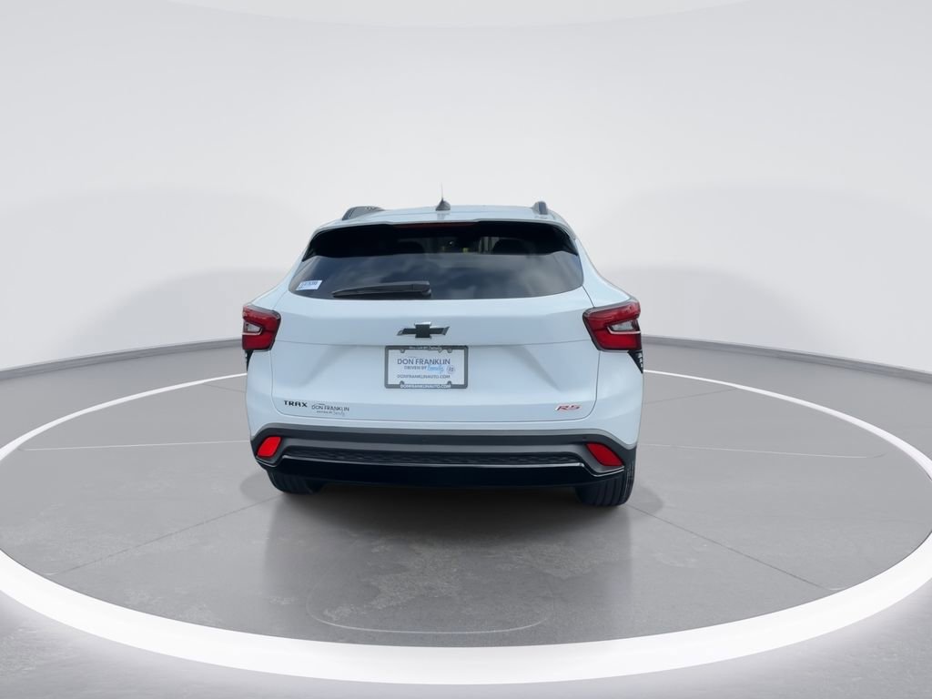 New 2026 Chevrolet Trax RS w/ Sunroof Package image 7