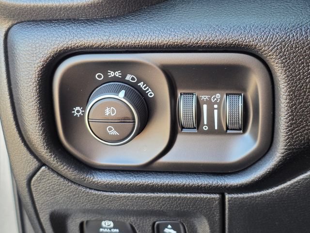 Used 2026 RAM 1500 Big Horn AWD/4WD image 37