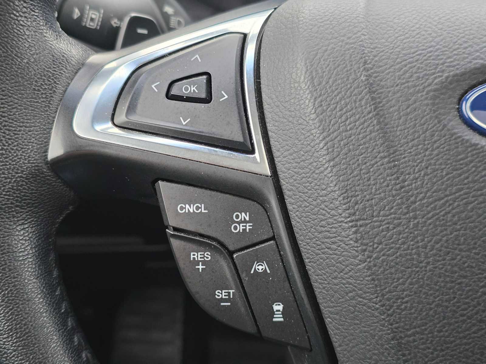 Used 2019 Ford Edge Titanium w/ Equipment Group 301A image 39