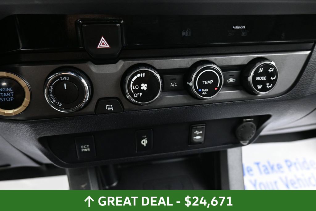 Used 2016 Toyota Tacoma TRD Sport w/ Towing Package AWD/4WD image 37