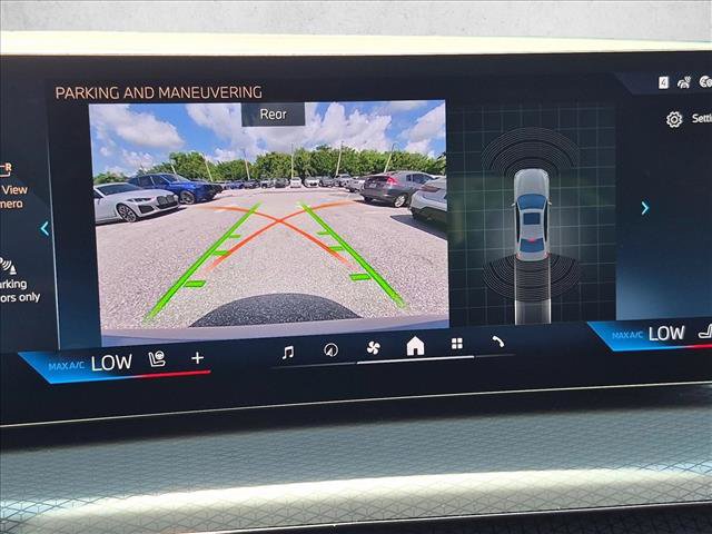 New 2026 BMW 330i Sedan w/ M Sport Package RWD image 11