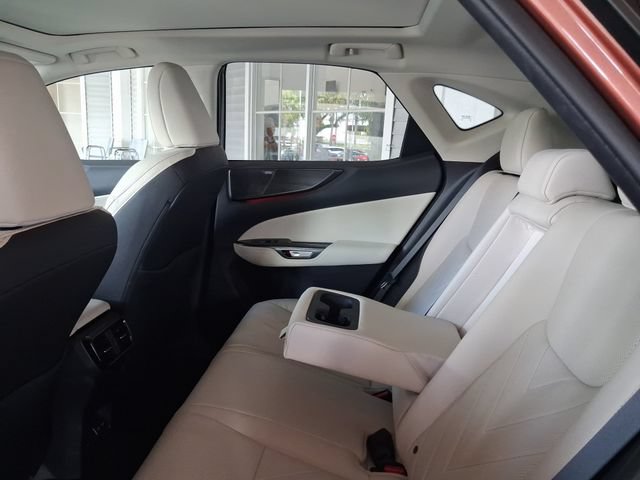 Used 2025 Lexus NX 350h AWD w/ Accessory Package (K3) image 6