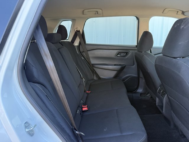 Used 2024 Nissan Rogue S AWD/4WD image 29