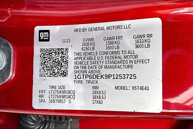 Used 2023 GMC Canyon AT4 w/ AT4 Premium Package image 36