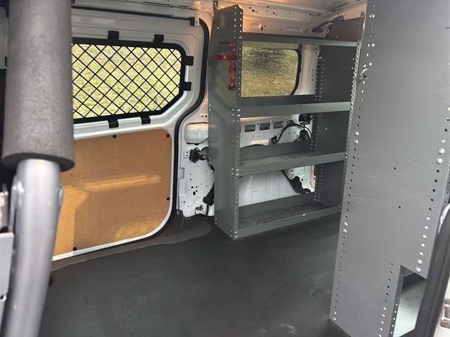Used 2023 Ford Transit Connect XL image 16