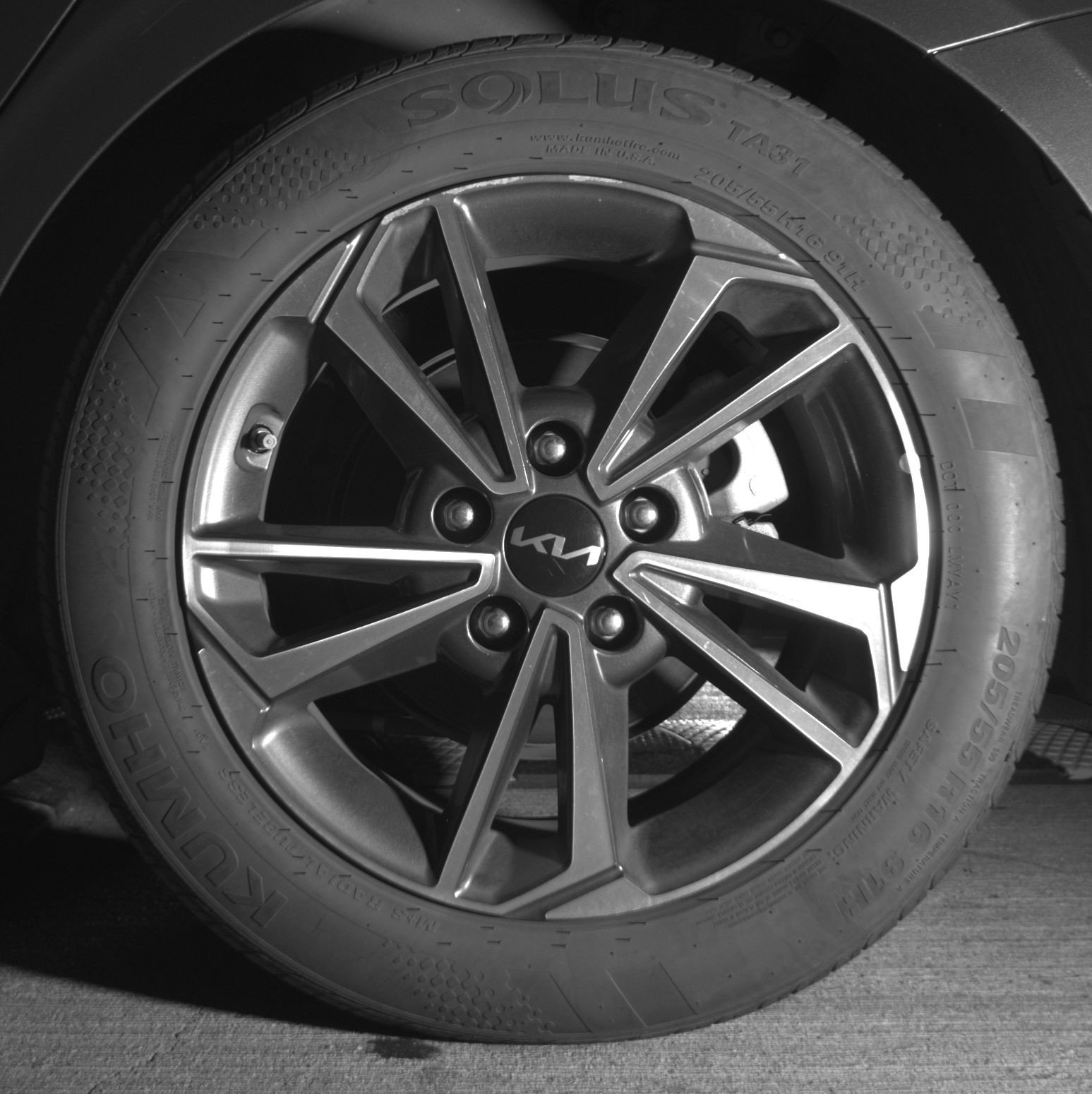 Used 2024 Kia Forte LXS image 14