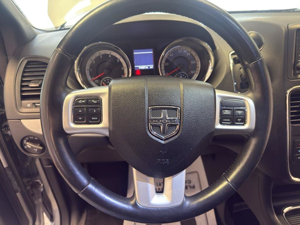 Used 2019 Dodge Grand Caravan GT FWD image 17