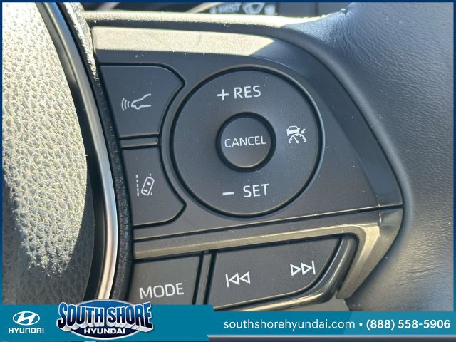 Used 2018 Toyota Camry SE w/ Audio Package FWD image 22