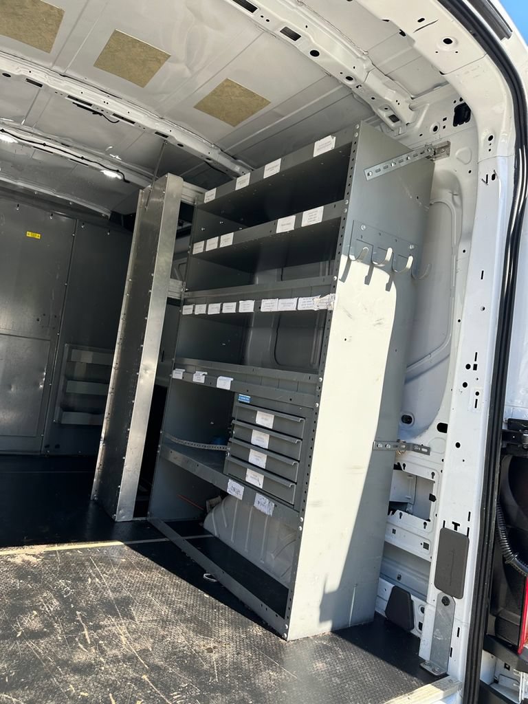 Used 2023 Ford E-Transit Medium Roof RWD image 23