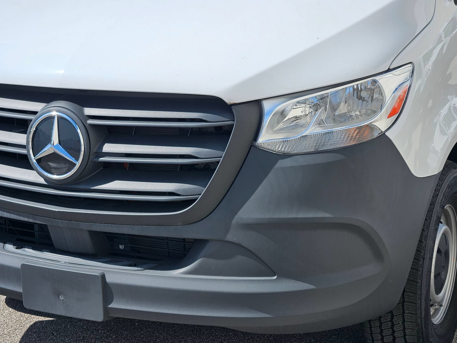 New 2025 Mercedes-Benz eSprinter 170 Cargo image 8