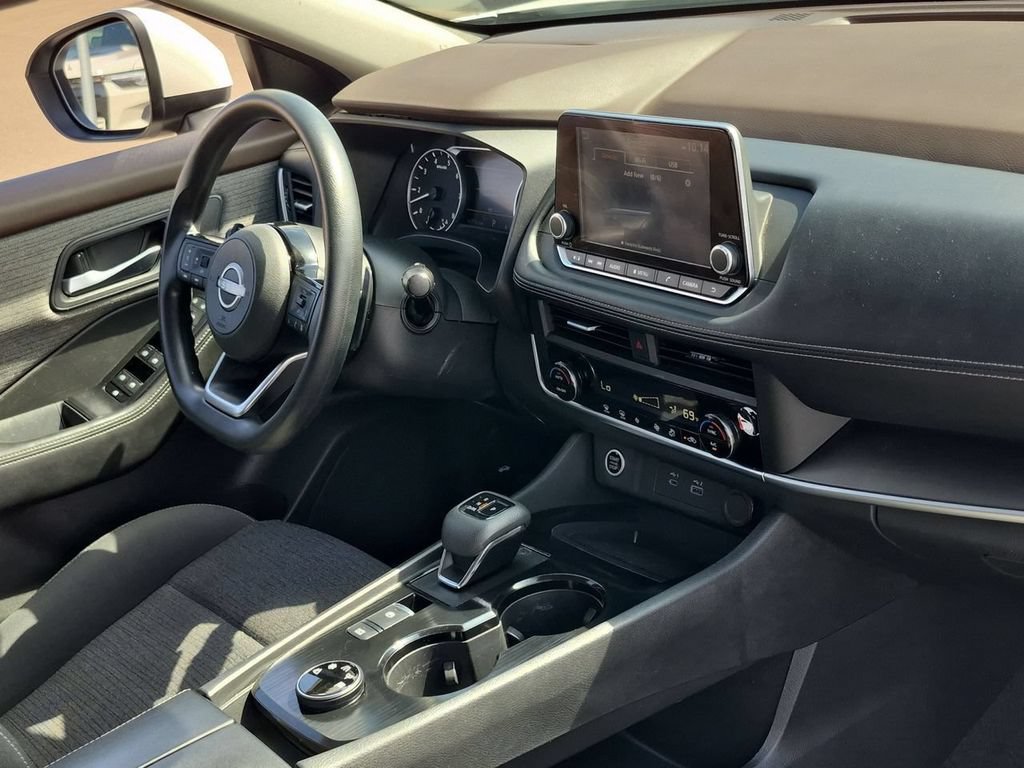Used 2023 Nissan Rogue SV AWD/4WD image 29
