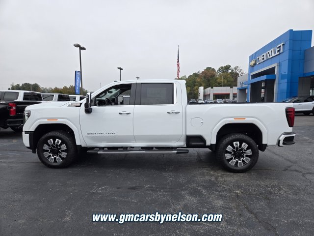New 2026 GMC Sierra 2500 Denali w/ Denali Reserve Package AWD/4WD image 4