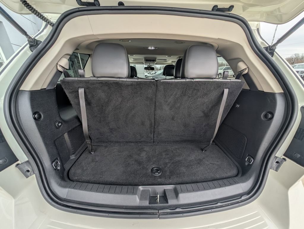 Used 2020 Dodge Journey Crossroad w/ Popular Equipment Group image 11