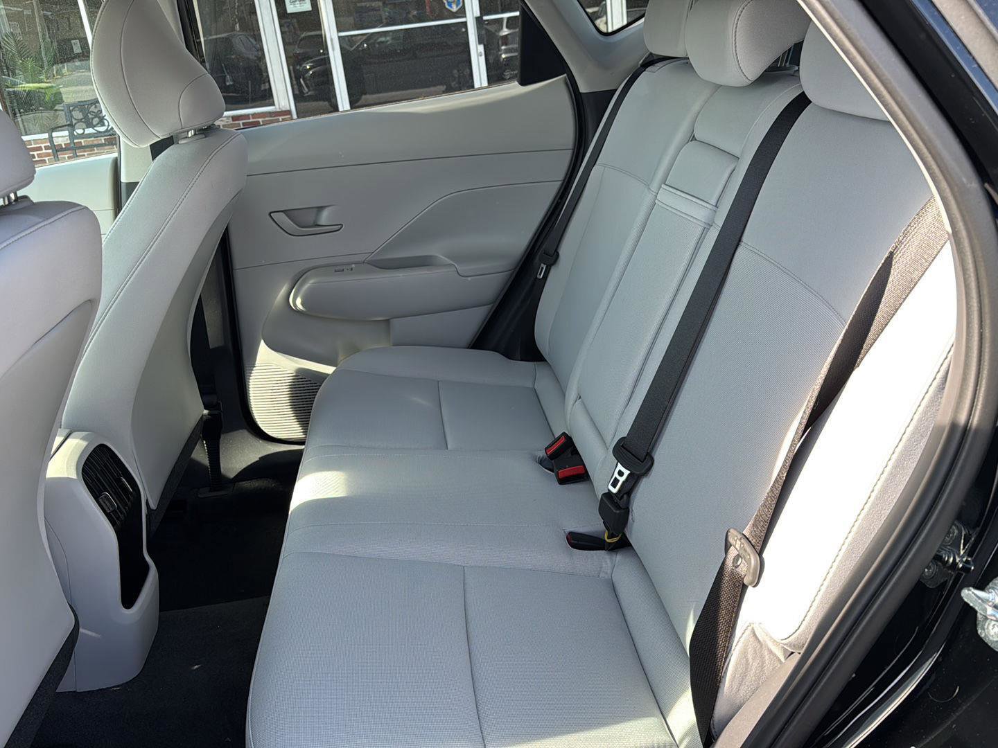 Used 2025 Hyundai Kona SEL AWD/4WD image 9