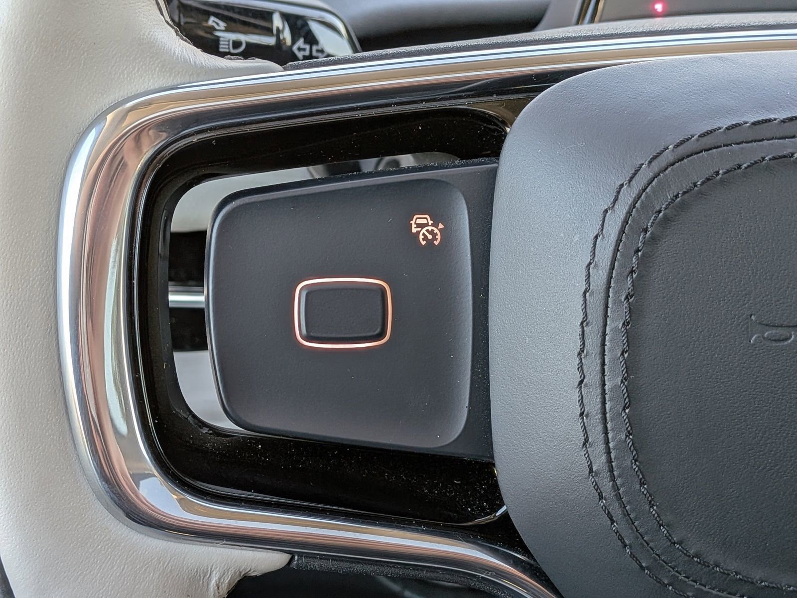 Certified 2025 Lincoln Navigator Reserve image 31