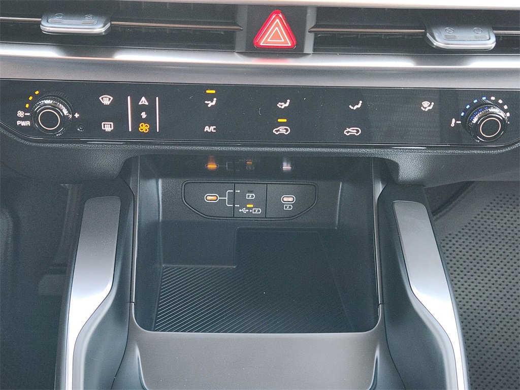 New 2026 Kia Sorento LX image 14