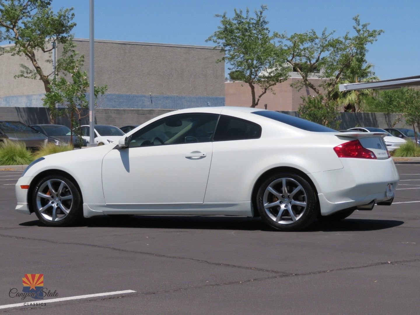 Used 2004 INFINITI G35 Coupe w/ Premium Pkg RWD image 10