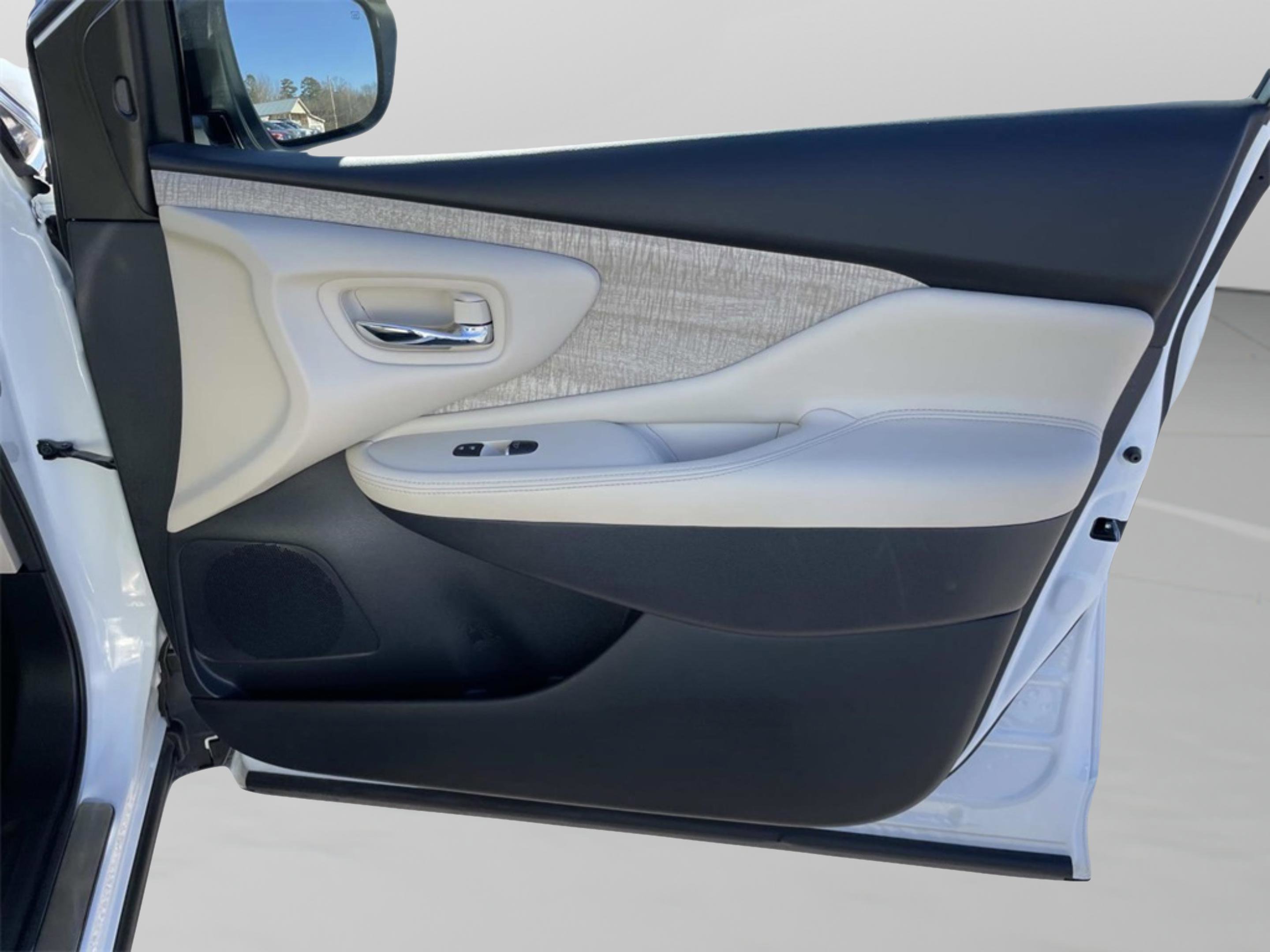 Used 2024 Nissan Murano SL image 20