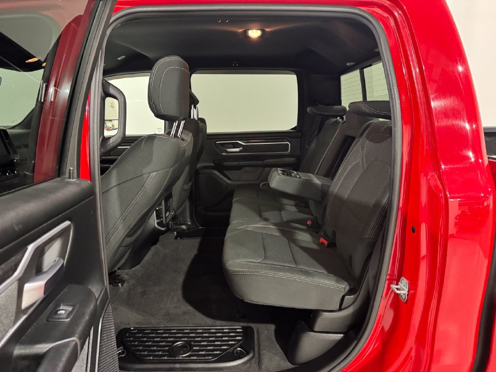Used 2020 RAM 1500 Big Horn AWD/4WD image 20