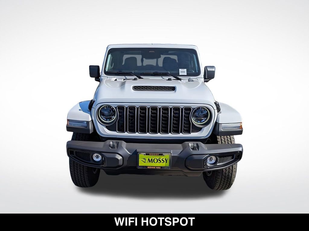 New 2026 Jeep Gladiator Sport AWD/4WD image 2
