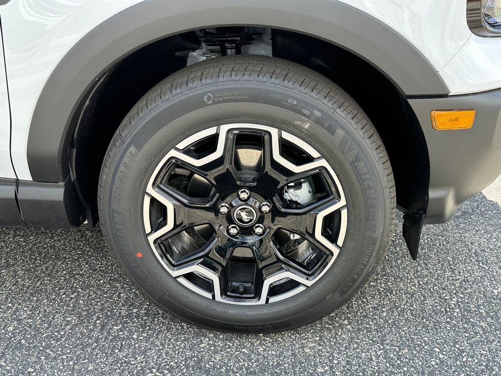 New 2026 Ford Bronco Sport Outer Banks AWD/4WD image 14